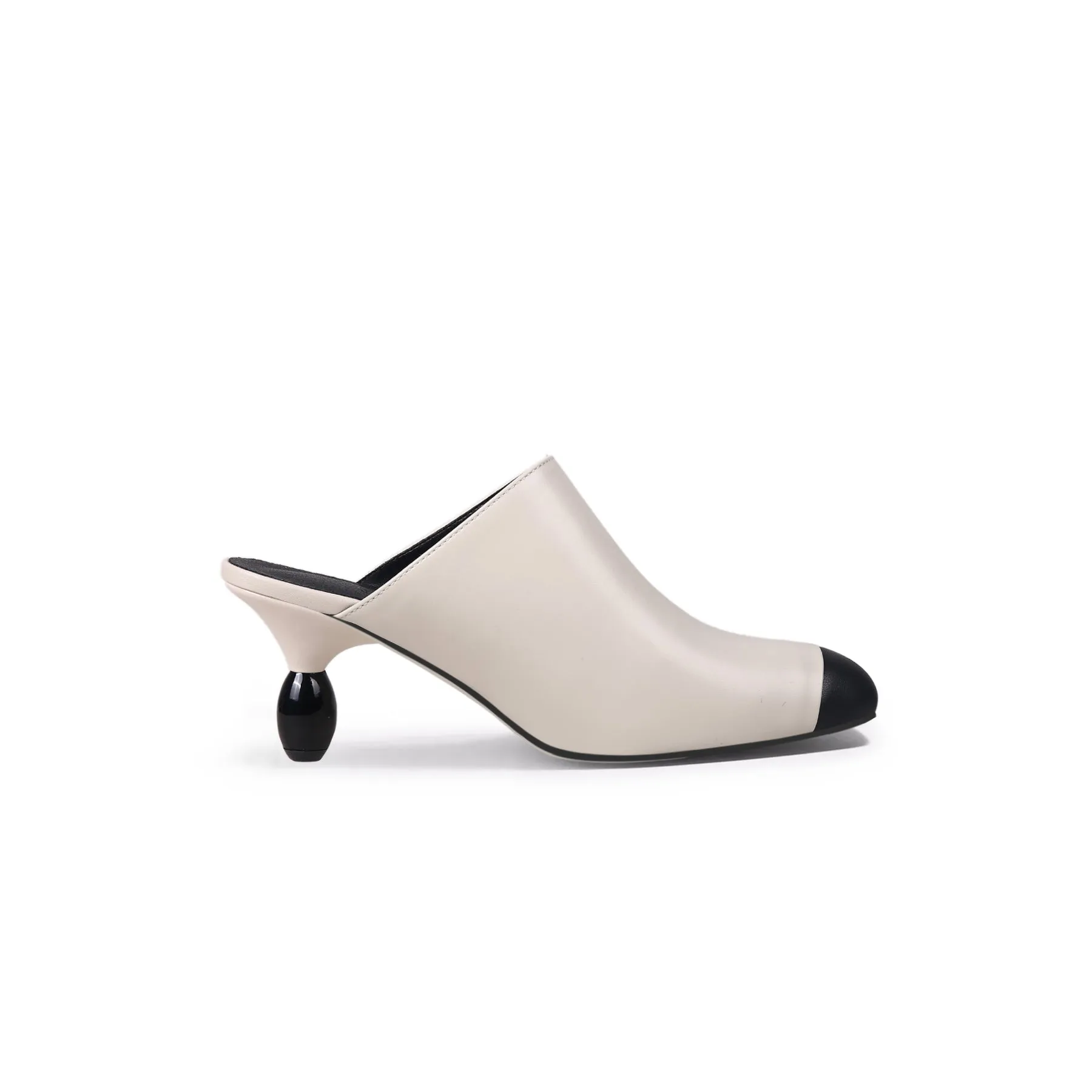 Bead Heel Black Toe Slice Mule