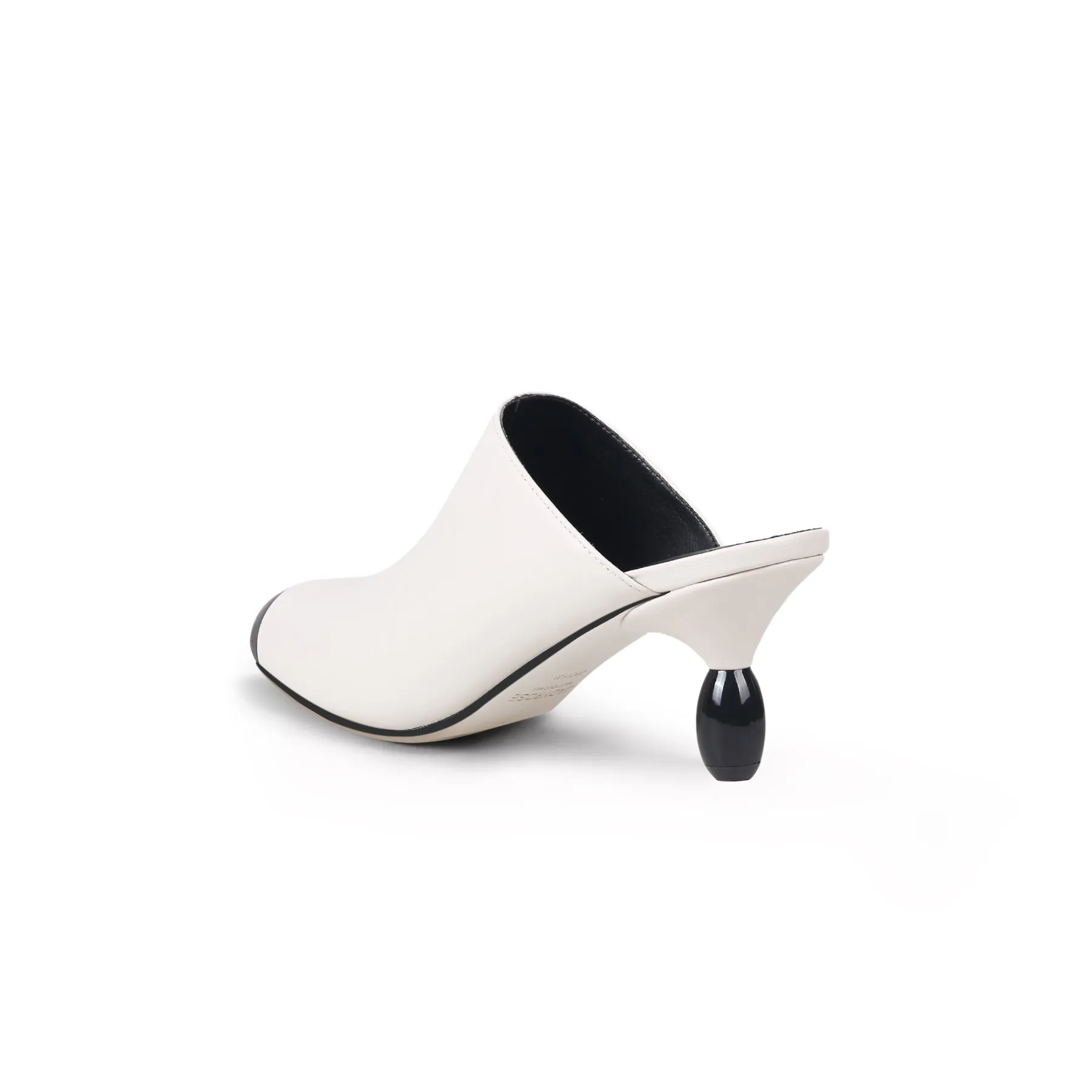 Bead Heel Black Toe Slice Mule