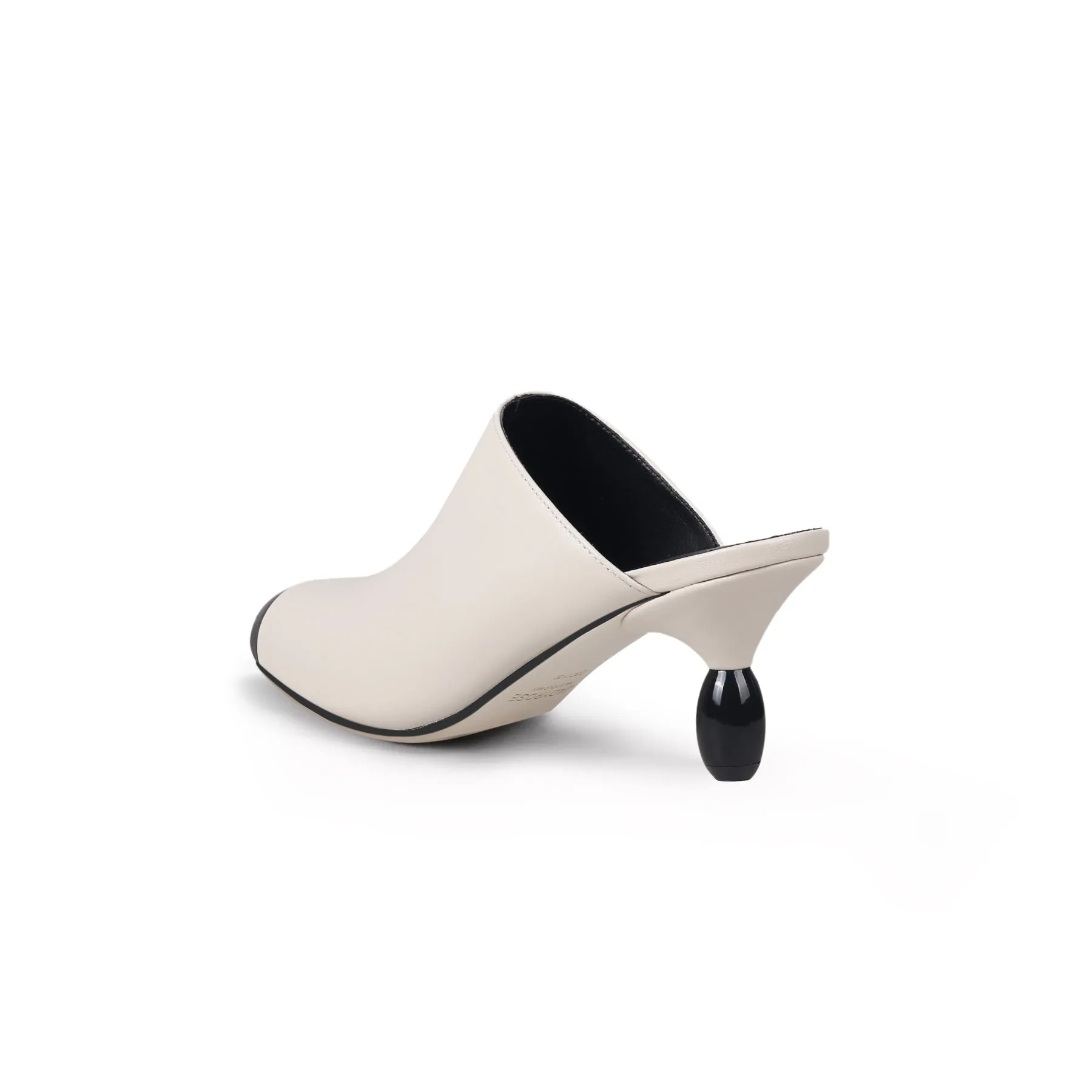 Bead Heel Black Toe Slice Mule