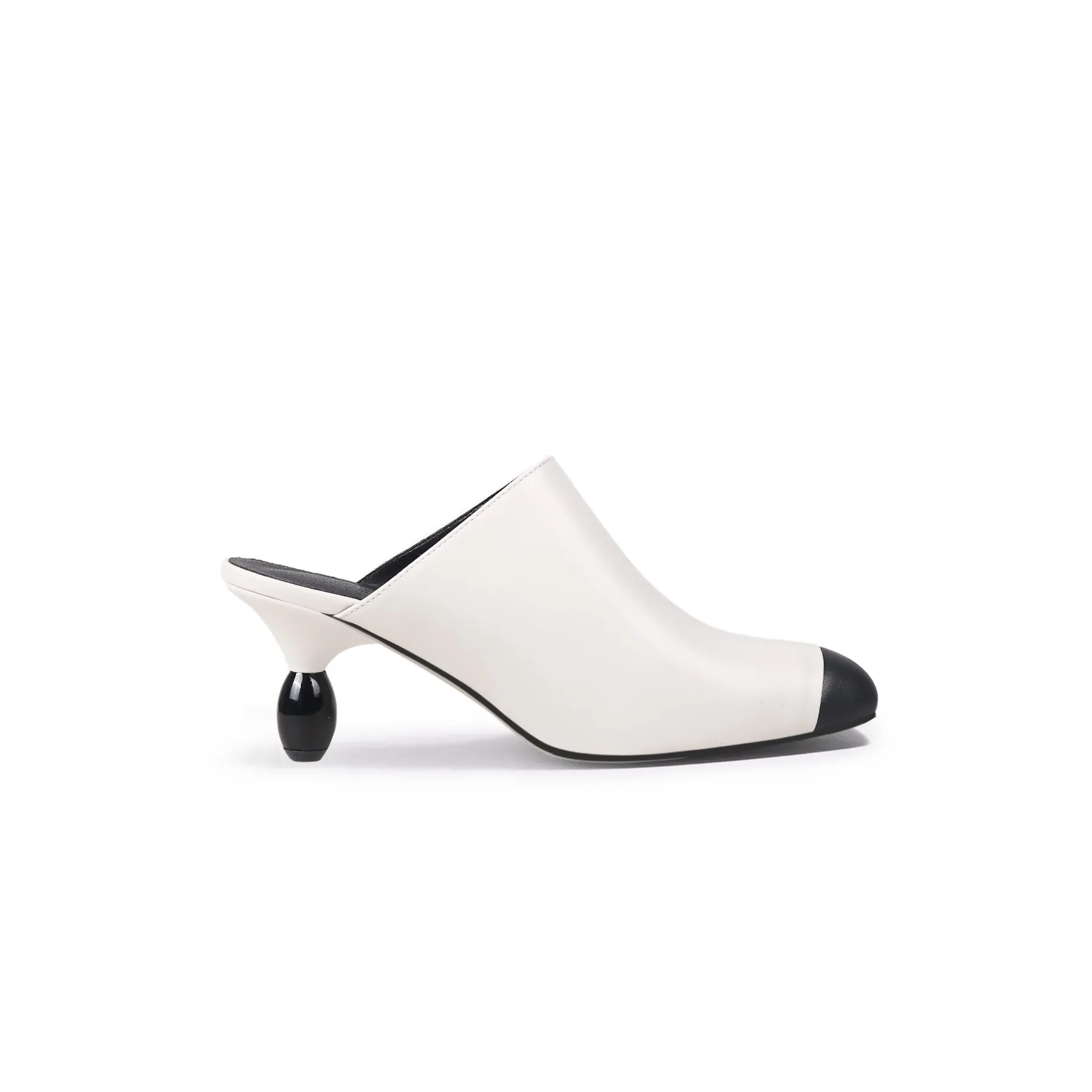 Bead Heel Black Toe Slice Mule