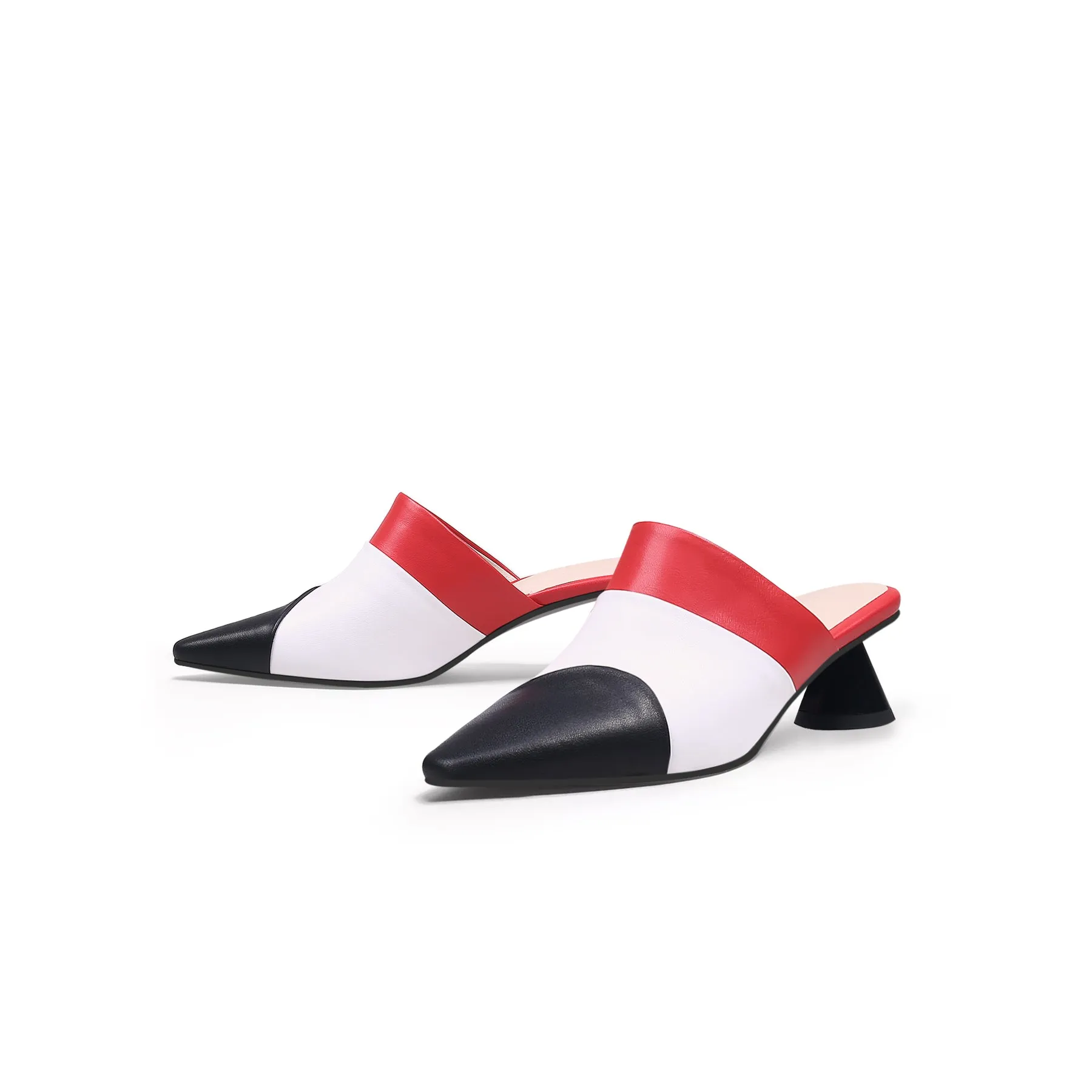 Contrast Color Triangular-Heel Leather Slide Mule