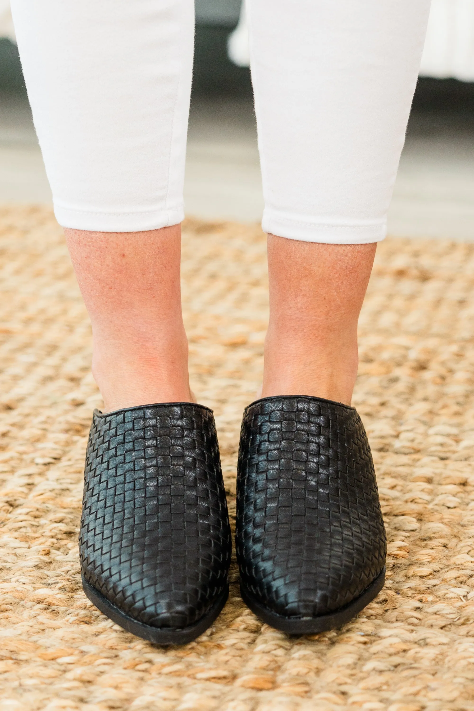 Corky's: Weekend Wandering Mules, Black