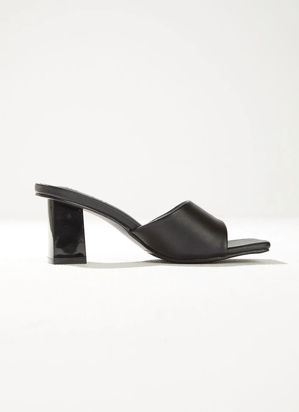 Daisy Mule Heel - Black