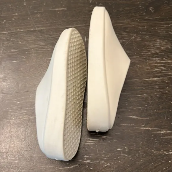 FEAR of GOD California Mules Kids Shoes Oat white size 1