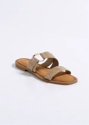 Flat mules with metallic straps