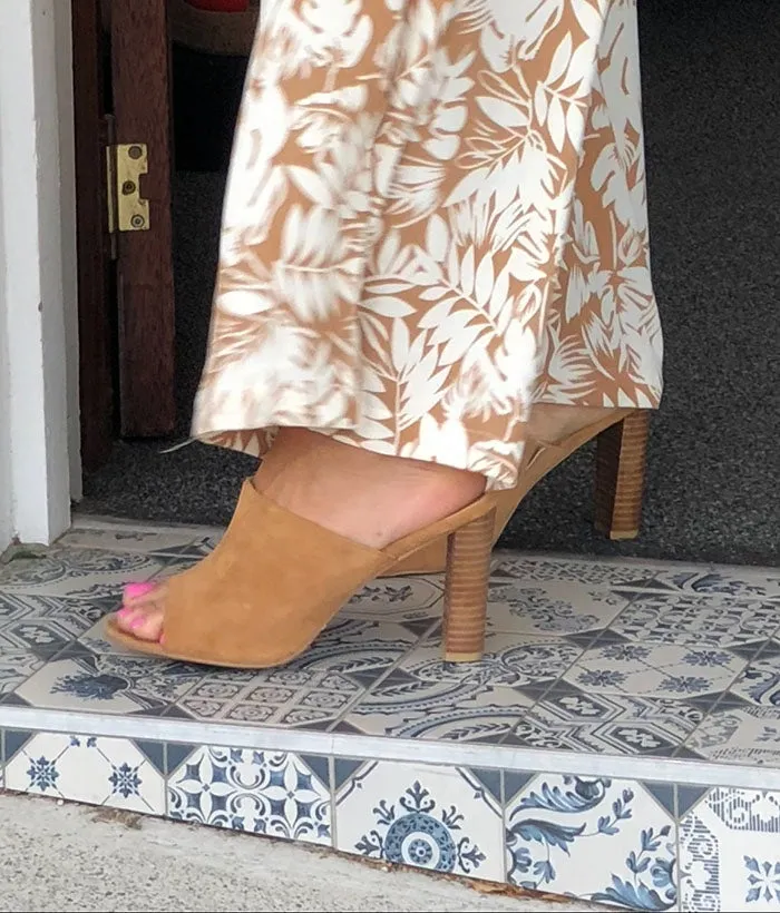 Garcia Heels - Tan