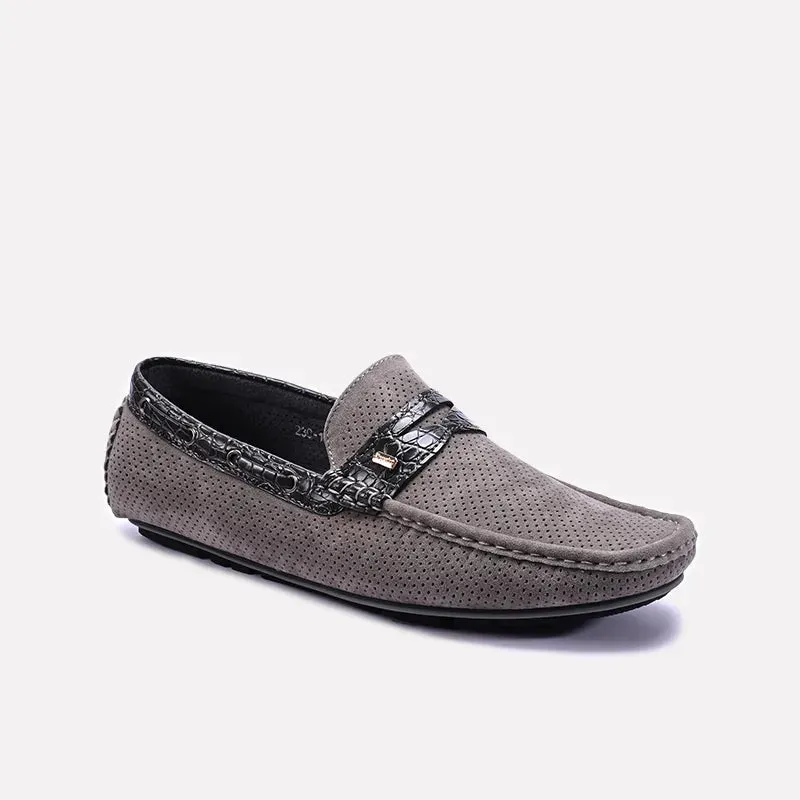 Gray Loafer Shoes 0130961