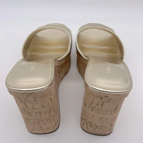 Guess NWB Catia Cork Wedge Sandals Gold