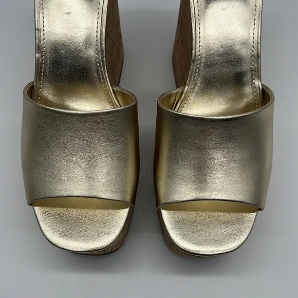 Guess NWB Catia Cork Wedge Sandals Gold