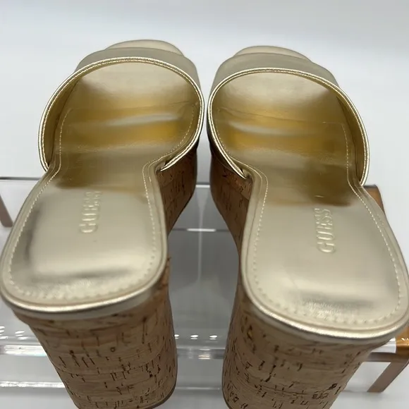 Guess NWB Catia Cork Wedge Sandals Gold