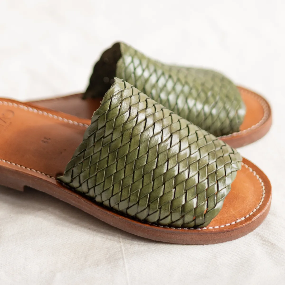 Laura Sandal Olive