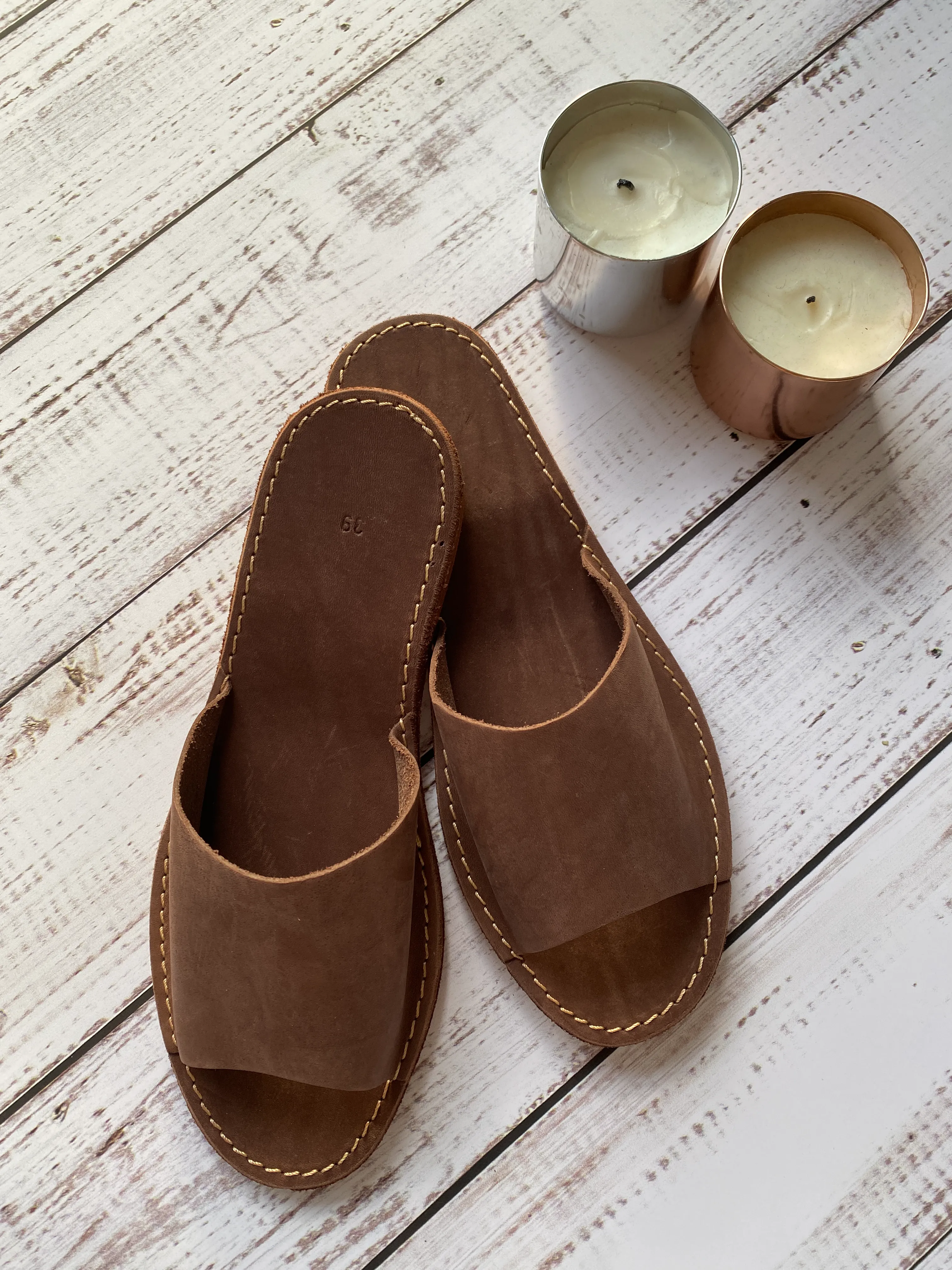 Leather Open Toe Slippers in Chocolate