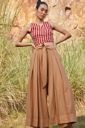 Lost In Chase Pleated Trouser