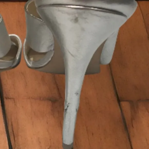 LOUISE ET CIE Halloway 2 Sterling Berlin Metallic Open Toe Slides Mules 10 M