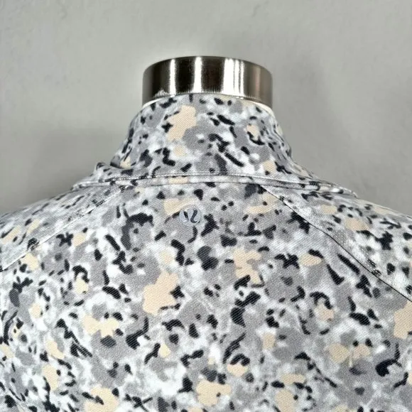 Lululemon Nice Asana Jacket Not So Petite Fleur Silver Spoon