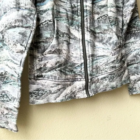 Lululemon Scuba Hoodie Light Cotton Fleece Springscape Blue Grey Multi Sz 8