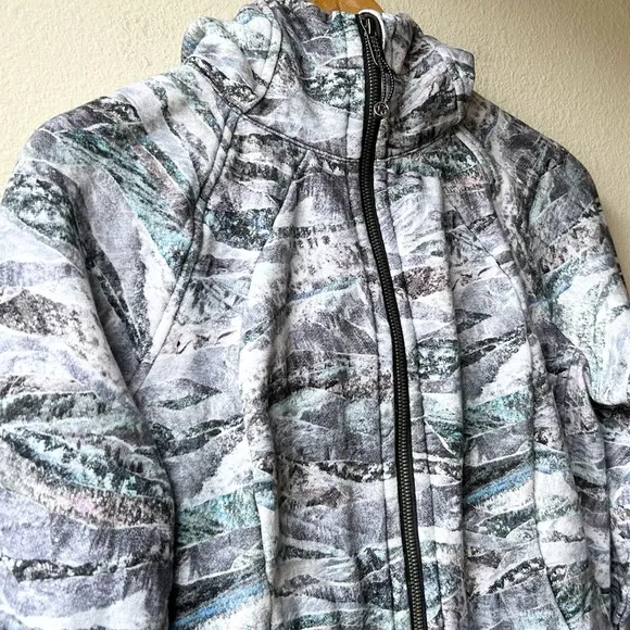 Lululemon Scuba Hoodie Light Cotton Fleece Springscape Blue Grey Multi Sz 8