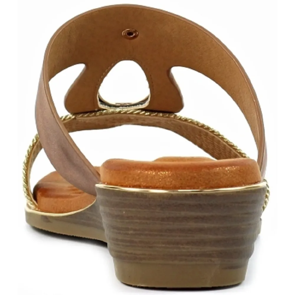 Lunar Porto Brown Sandals