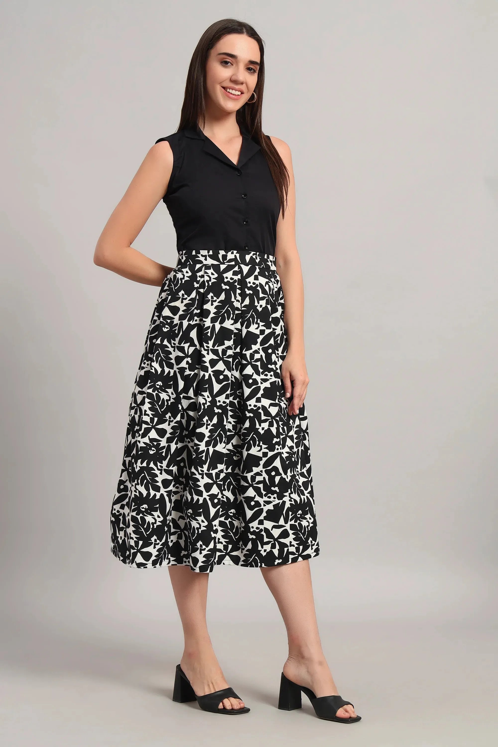 Monochrome Bloom Skirt Set