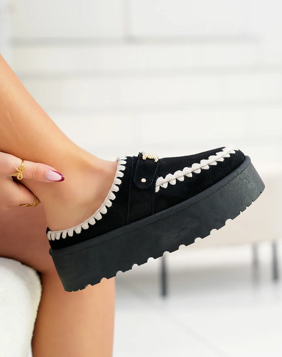 Mules femme noires tendance avec broderies beige et détail doré