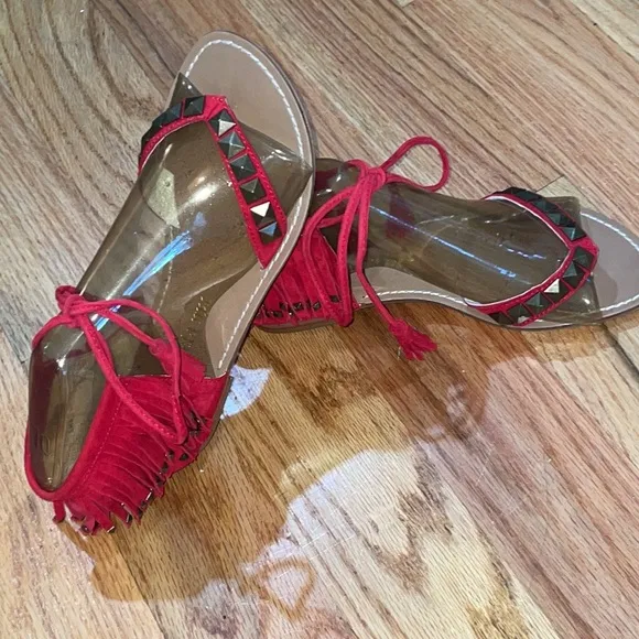 NEW Candela BOHO  hippie Red SUEDE Studded  FRINGE  Flat sandal 6