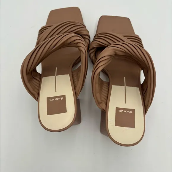 New Women’s Taupe Dolce Vita Beautiful Detailed Sandal Square Toe,size 10