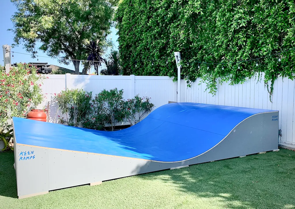 "Surf-Skate" Mini Half Pipe