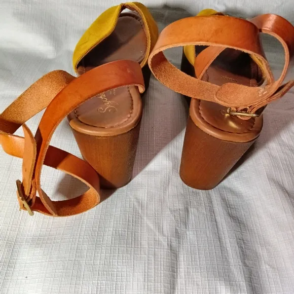 Seychelles Laugh More Suede Platform Wood Wedge Sandals Mustard Italy Size 7