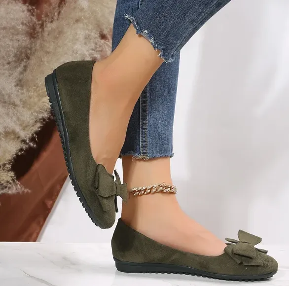 Suede Bow Round Toe Flats