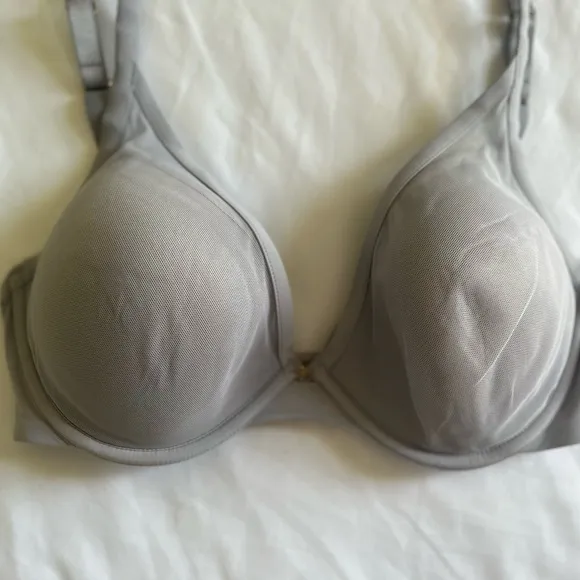THIRDLOVE  24/7 Classic Contour Plunge Bra NWT Grey O-36