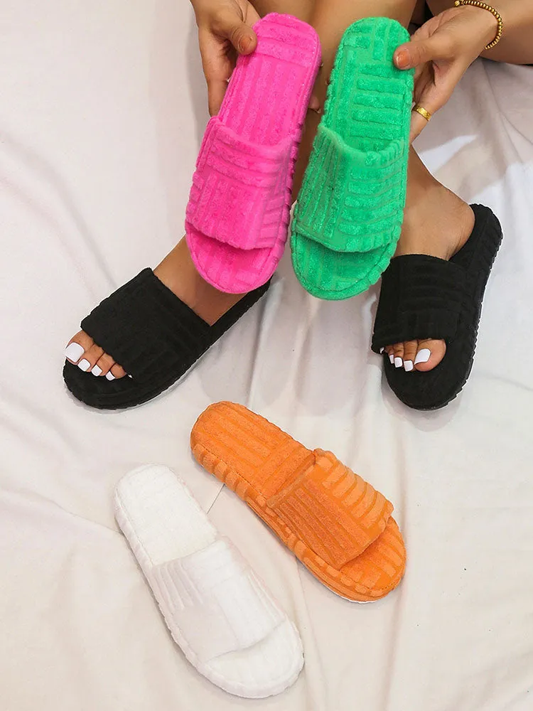 Toweling Round Toe Flat Slider