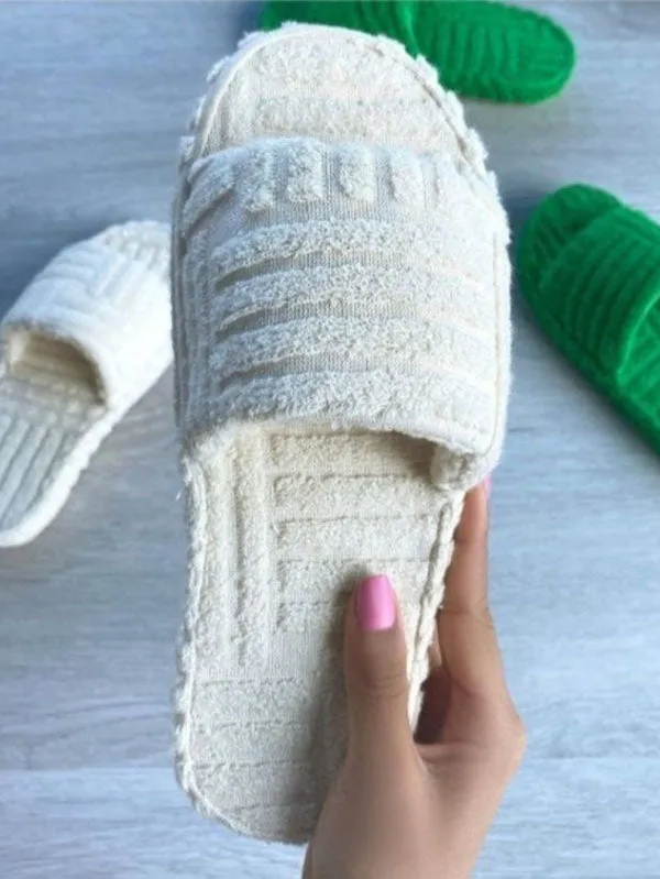 Toweling Round Toe Flat Slider