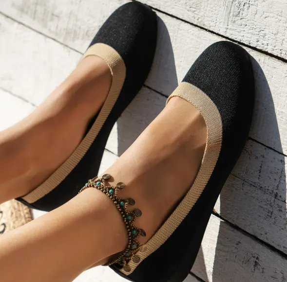 Two-Tone Rounded Knit Flats
