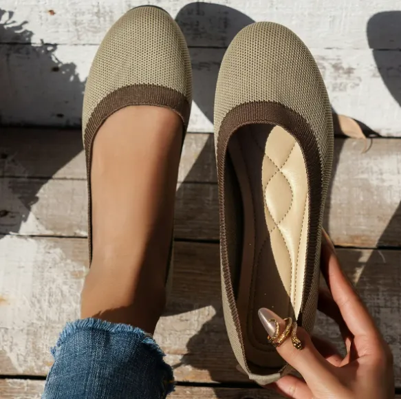 Two-Tone Rounded Knit Flats