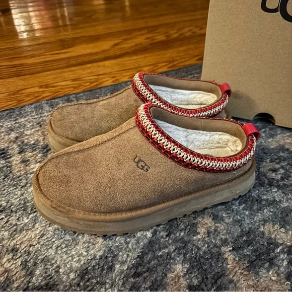 UGG Tasman II Slipper