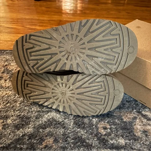 UGG Tasman II Slipper