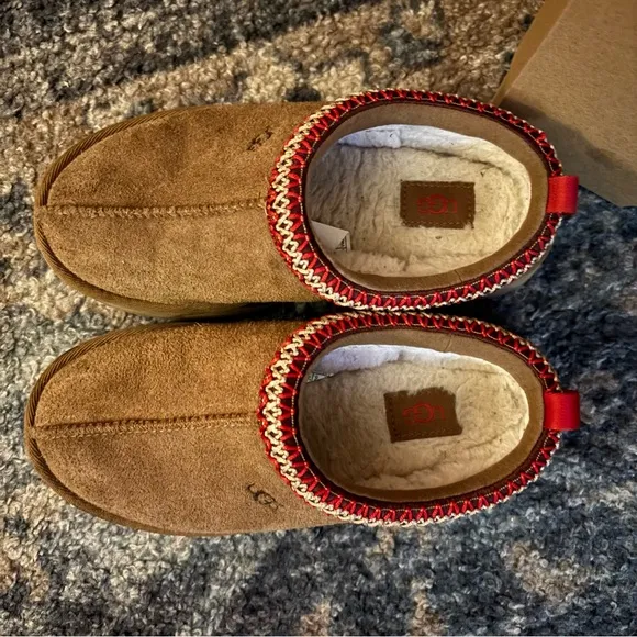 UGG Tasman II Slipper