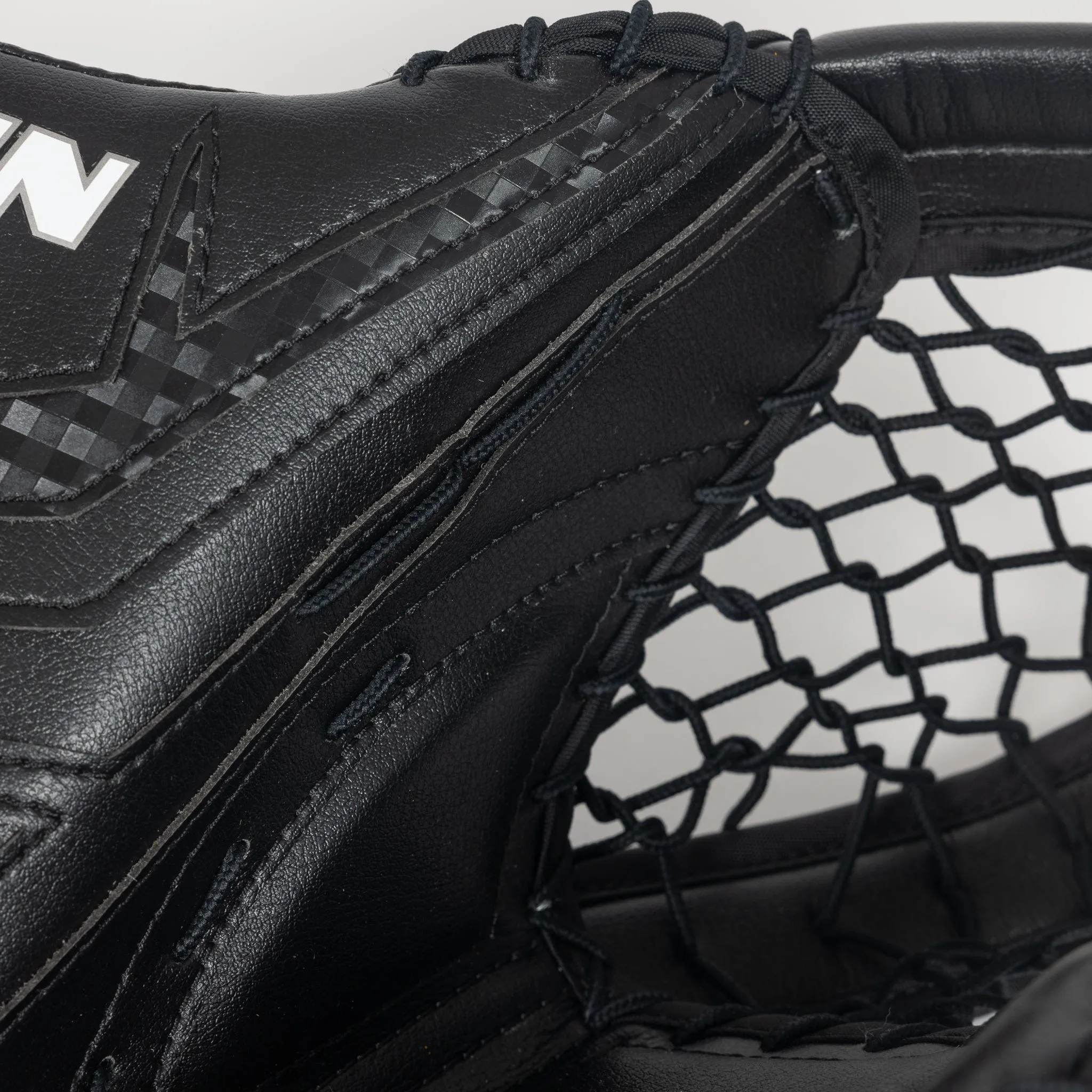 Vaughn Ventus SLR4 Intermediate Goalie Catcher
