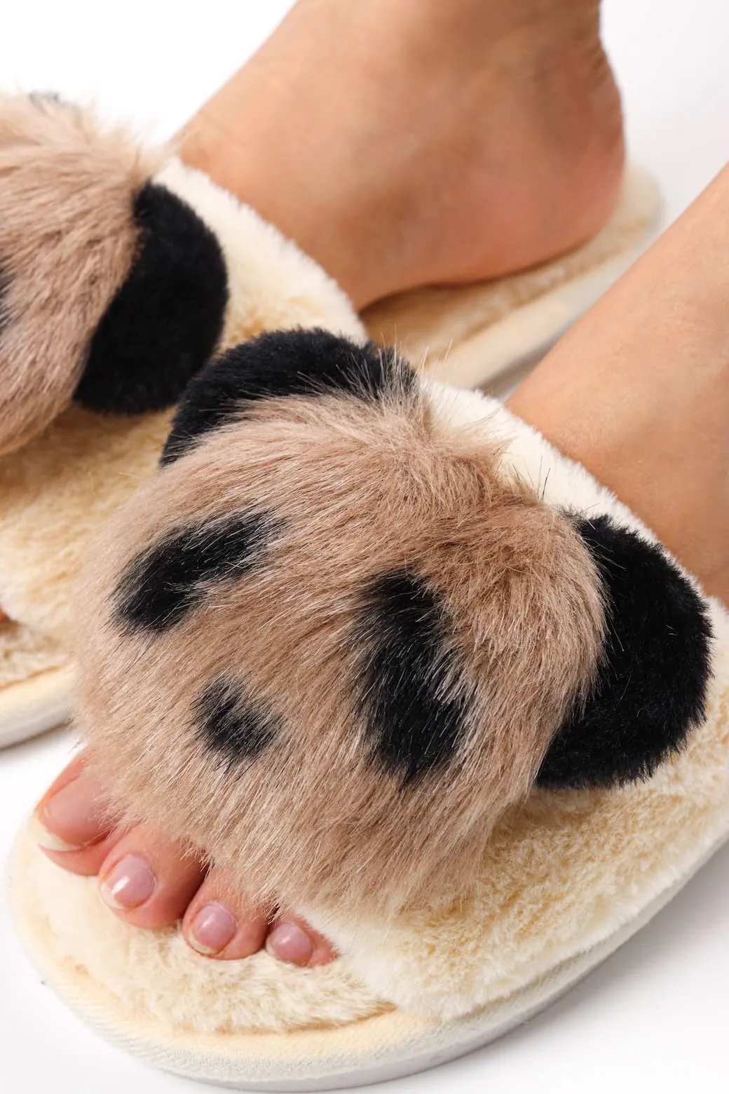 Viny - Faux Fur Panda Slipper For Women