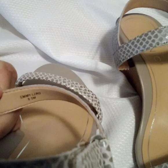 Vionic Emmy lizard wedge open toe sandals in aluminium leather size 9.5