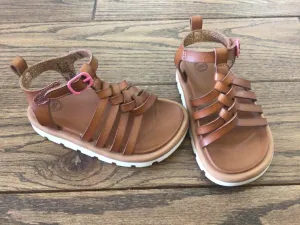 Wonder Nation brown strappy sandals-7